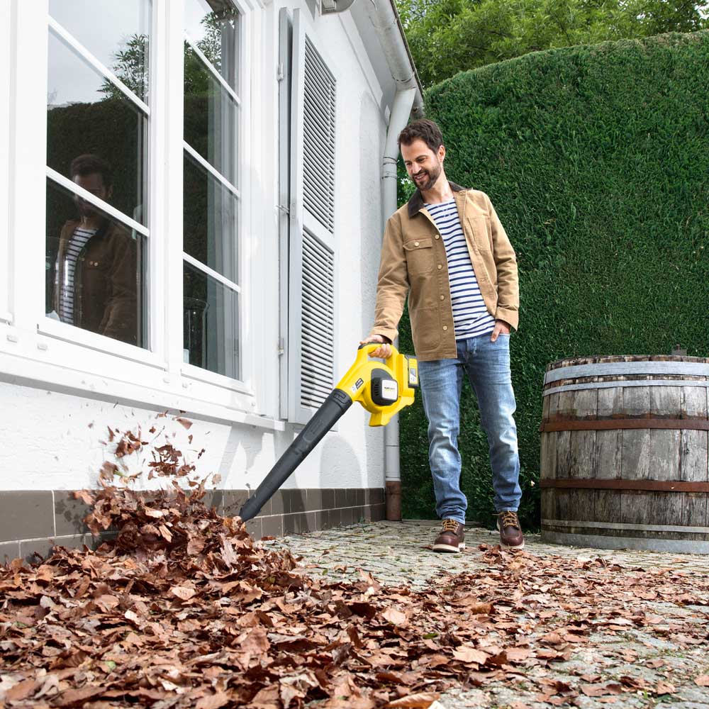 Produktabbildung: Kärcher - LBL 4 ohne Akku und ohne Ladegerät